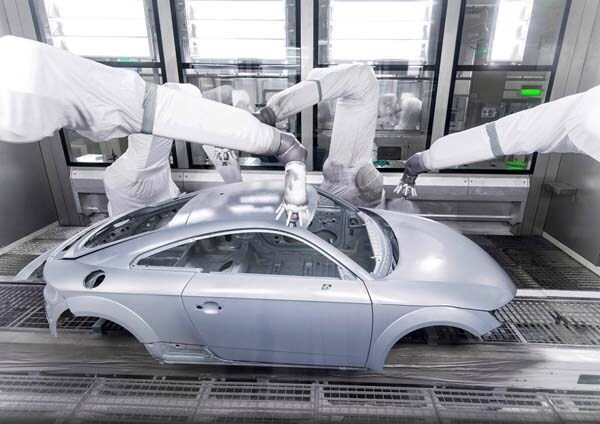 2016-audi-tt-production-line3-600-001
