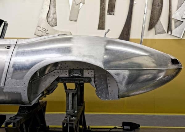jaguar-lightweight-e-type-teaser-for-pebble-beach-600-001