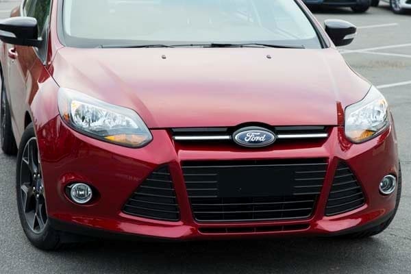 kbb_compact_sedans_031-600-001