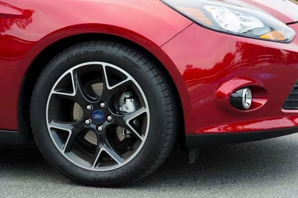 kbb_compact_sedans_033-600-001