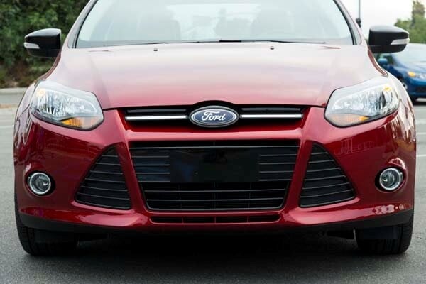 kbb_compact_sedans_034-600-001