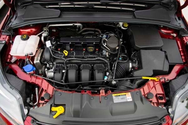 kbb_compact_sedans_042-600-001