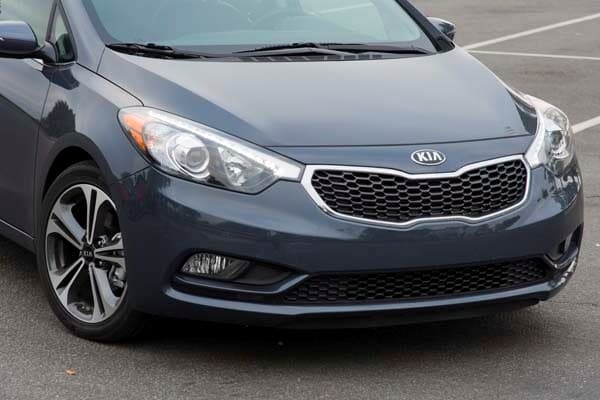 kbb_compact_sedans_155-600-001