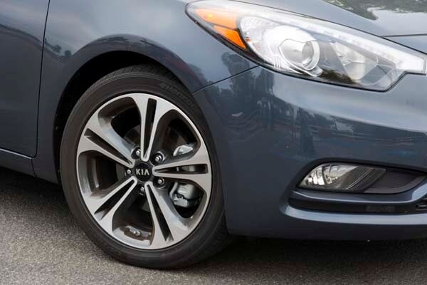 kbb_compact_sedans_156-600-001