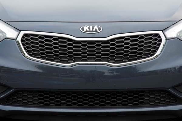 kbb_compact_sedans_158-600-001