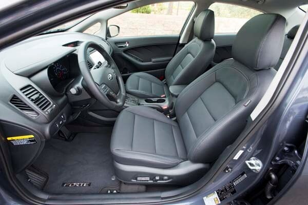 kbb_compact_sedans_168-600-001