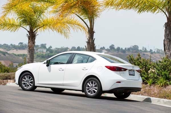 kbb_compact_sedans_191-600-001