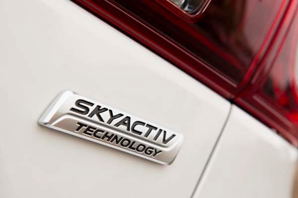 kbb_compact_sedans_221-600-002
