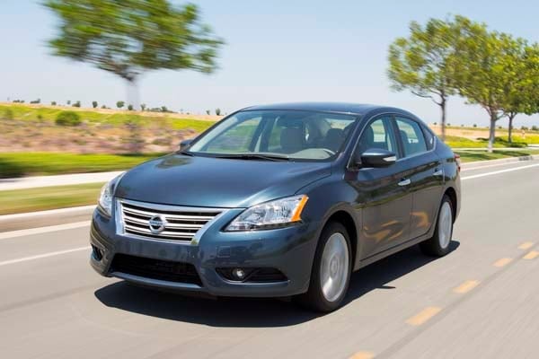 kbb_compact_sedans_261-600-001