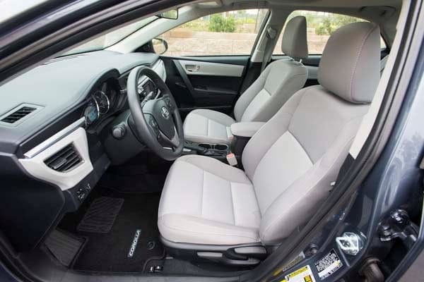 kbb_compact_sedans_342-600-001