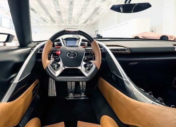 toyota-ft1-concept-revamp-interior-dash-600-001