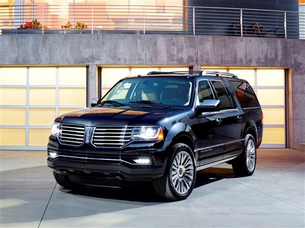 15lincolnnavigator_02_hr-600-600-001