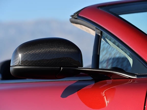 2015-aston-martin-v12-vantage-s-roadster-exterior-11-600-001