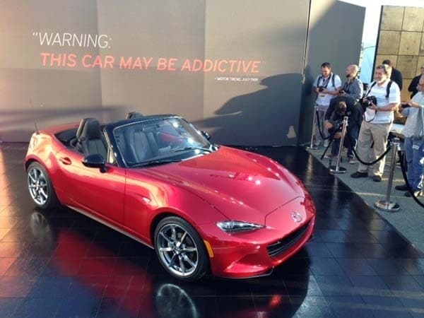 2016-mazda-mx-5-front-static-reveal-600-001