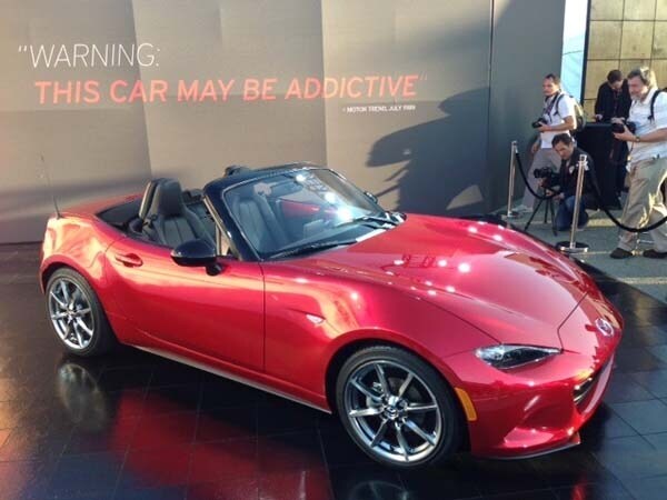 2016-mazda-mx-5-high-front-static-reveal2-600-001