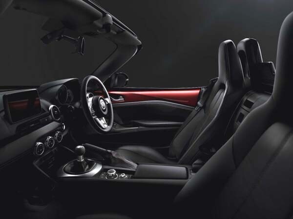 2016-mazda-mx-5-interior-detail-600-001