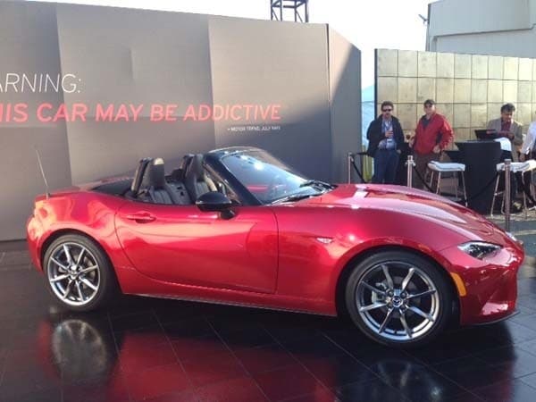 2016-mazda-mx-5-profile-static-reveal-600-001