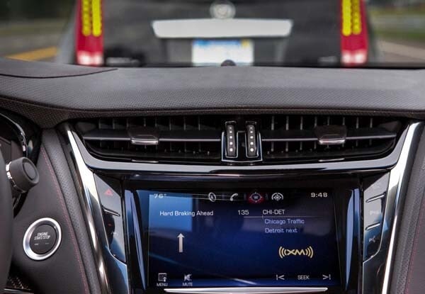 cadillac-cts-v2v-screen2-600-001