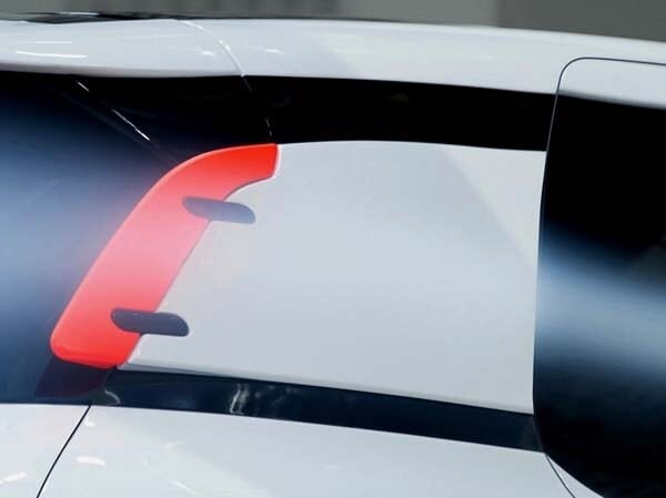 citroen-c4-cactus-airflow-2l-concept-side-air-deflector-detail1-600-001