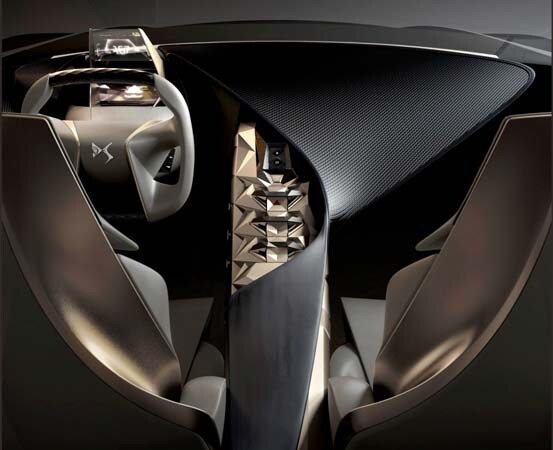 ds-divine-concept-interior-front-dash1-600-001