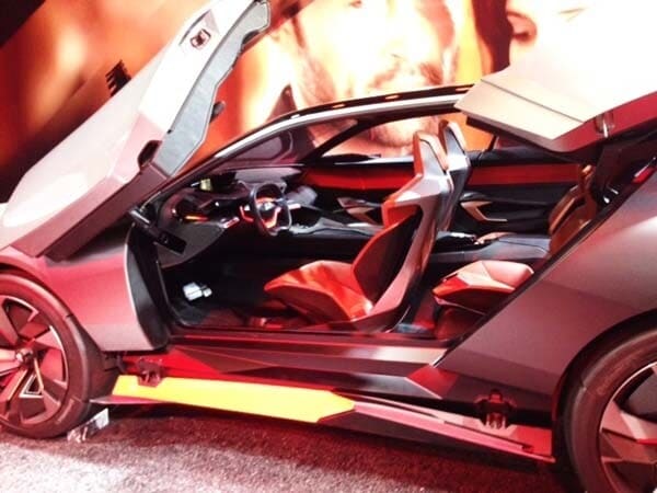 peugeot-quartz-concept-doors-open-show-600-001