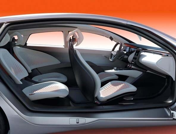 renault-eolab-concept-interior-overall-look-in-600-001