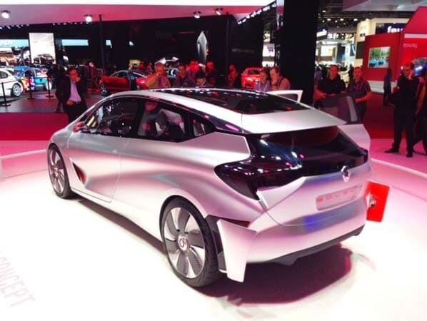 renault-eolab-concept-rear-static-show-600-001
