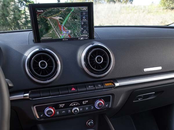 2015-audi-a3-white-8-600-001