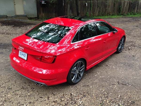 2015-audi-s3-9-600-001