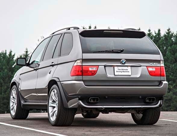 2015-bmw-x5-rear-static1-600-001