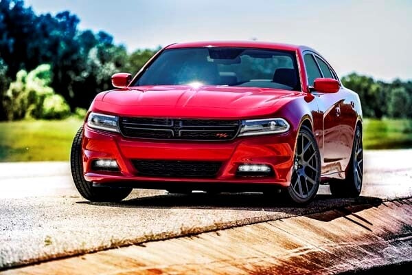 2015-dodge-charger-32-600-001
