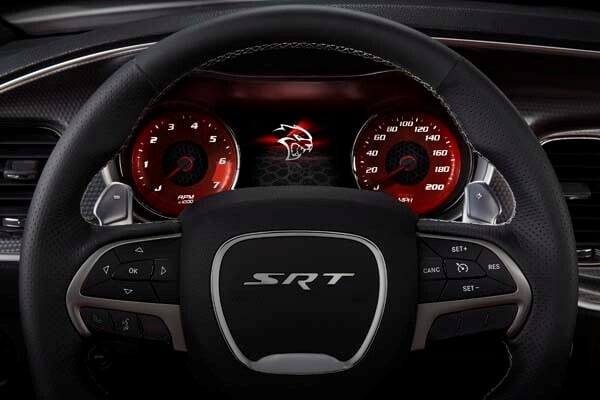 2015-dodge-charger-35-600-001