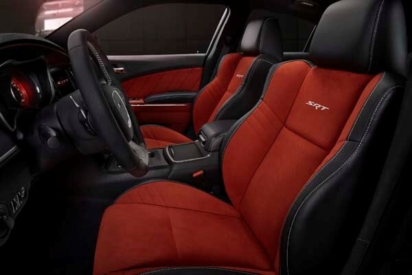 2015-dodge-charger-36-600-001