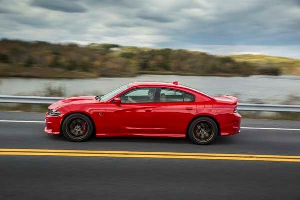 2015-dodge-charger-live-shot-14-600-001