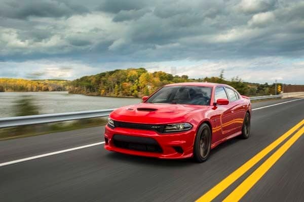 2015-dodge-charger-live-shot-15-600-001