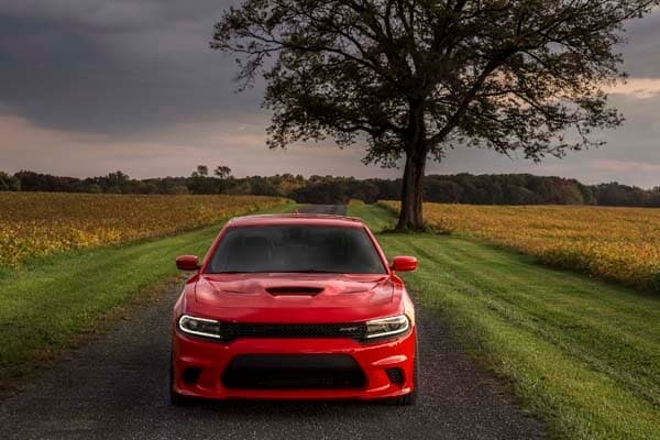 2015-dodge-charger-live-shot-23-600-001