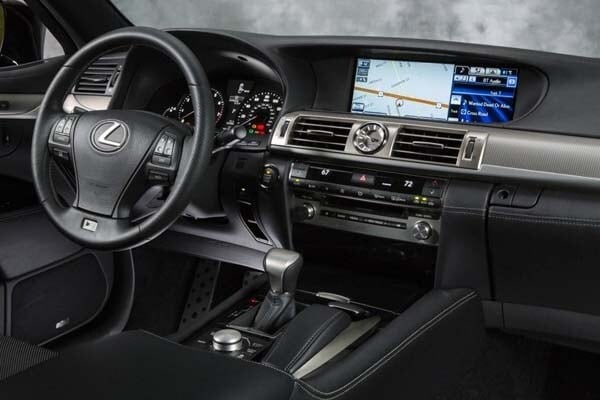2015-lexus-ls-460-f-sport-interior-dash1-600-001