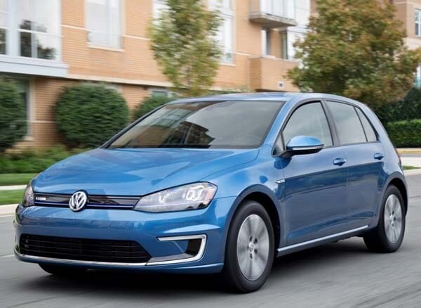 2015-volkswagen-e-golf-front-action1-600-001