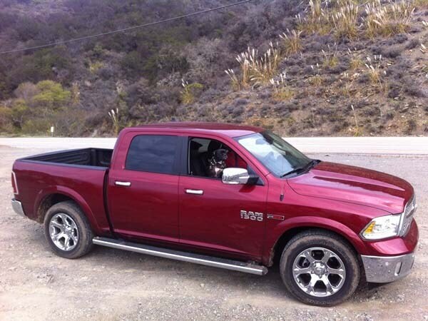2014-ram-1500-ecodiesel-camping-5-600-001