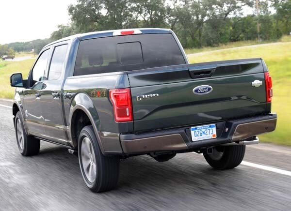 2015-ford-f-150-rear-action1-600-001