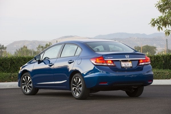 2015-honda-civic-small-car-best-buy-03-600-001