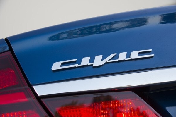 2015-honda-civic-small-car-best-buy-12-600-001