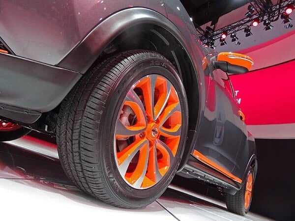 2015-nissan-juke-04-600-001