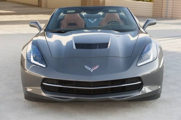kelley-blue-book-best-buy-2015-chevrolet-corvette-04-600-001