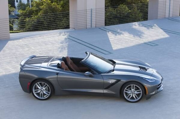 kelley-blue-book-best-buy-2015-chevrolet-corvette-05-600-001
