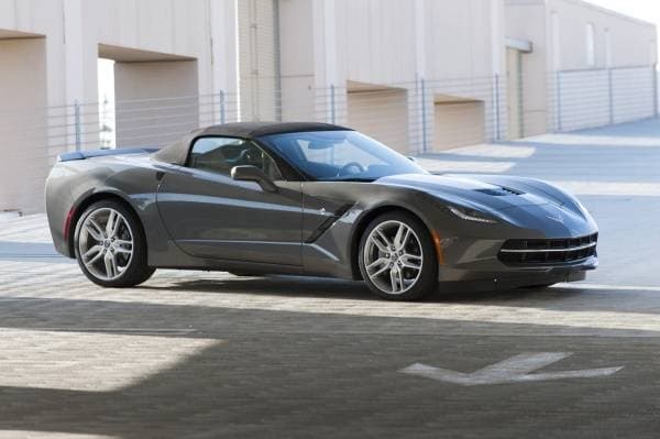 kelley-blue-book-best-buy-2015-chevrolet-corvette-08-600-001