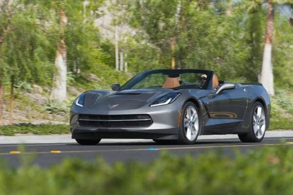 kelley-blue-book-best-buy-2015-chevrolet-corvette-12-600-001