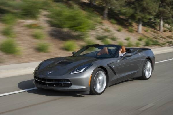 kelley-blue-book-best-buy-2015-chevrolet-corvette-16-600-001