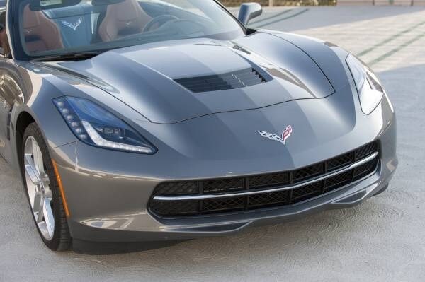 kelley-blue-book-best-buy-2015-chevrolet-corvette-17-600-001
