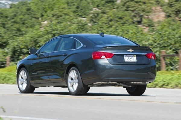 kelley-blue-book-best-buy-2015-chevrolet-impala-05-600-001